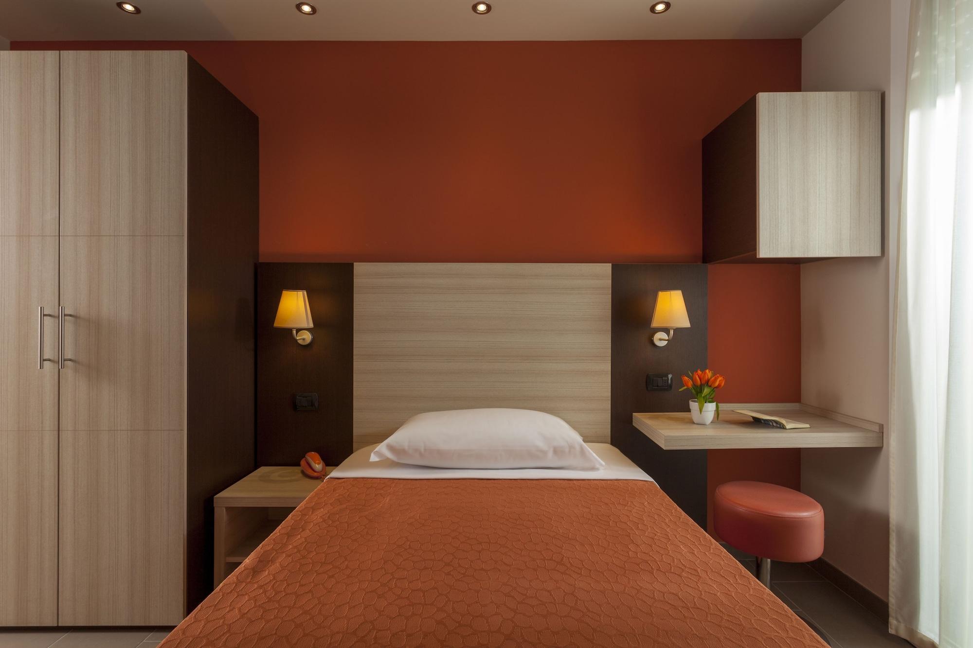 Hotel Aurora Mare Rimini Buitenkant foto
